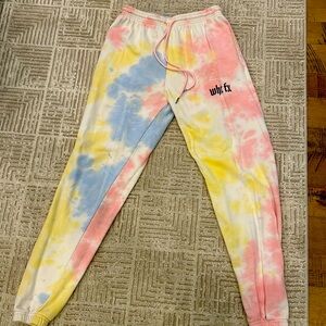 Women’s size M tie dye White Fox sweat pants